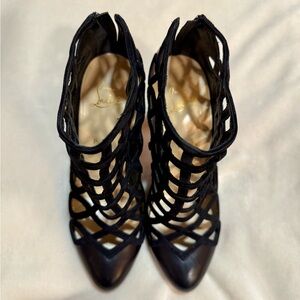 Christian Louboutin Cajaboot 100 Cage heel/Booties 🔥🔥